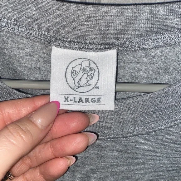 Bucee’s crewneck sweater XL - Picture 2 of 3